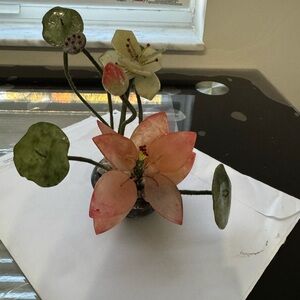 Beautiful vintage Chinese hard stone flower arrangement